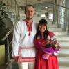 На свадьбу в Челнах молодожены приехали в русских национальных костюмах